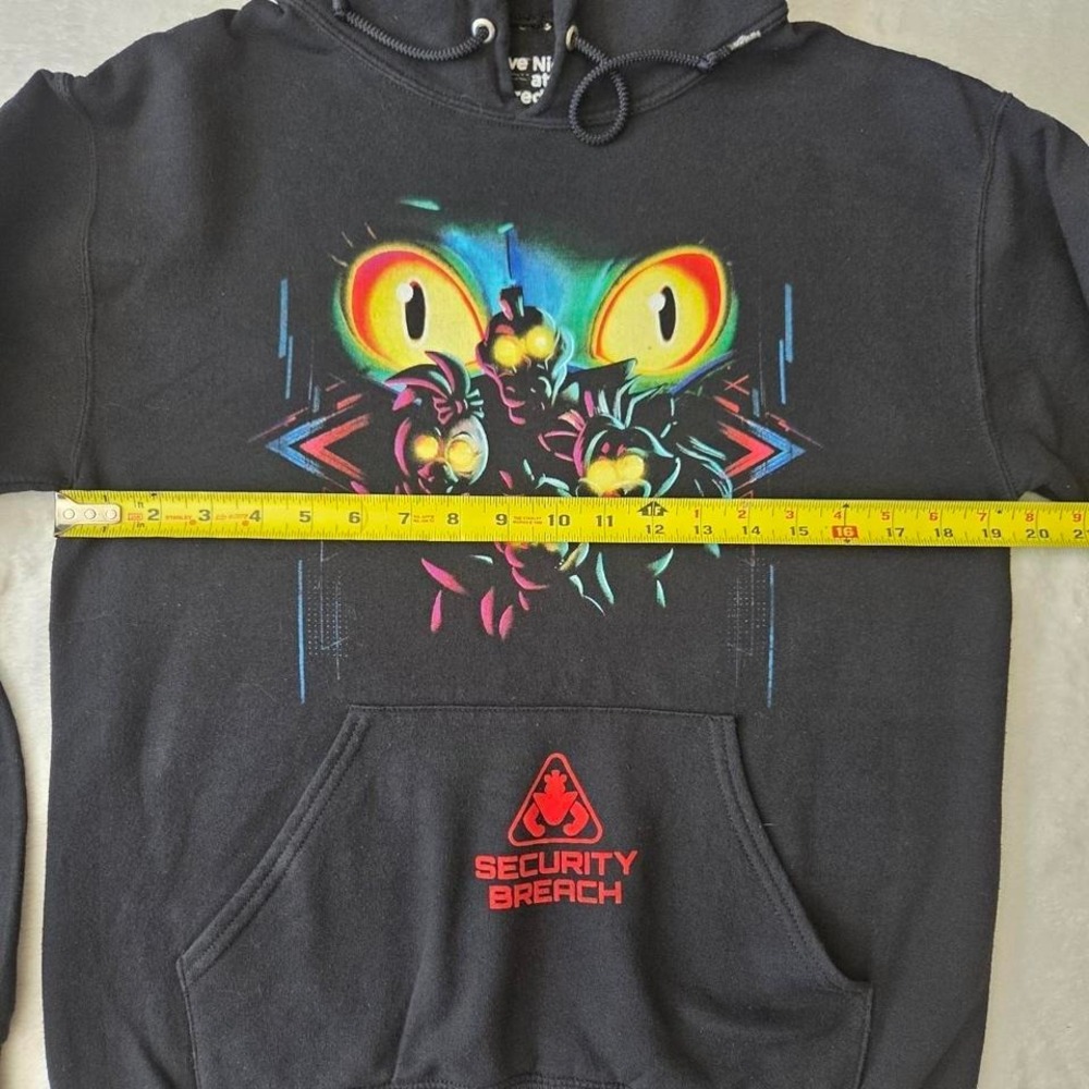 Five Night At Freddy's Jacket Mens Small Black Hooded Drawstring Security Breach - Picture 4 of 6